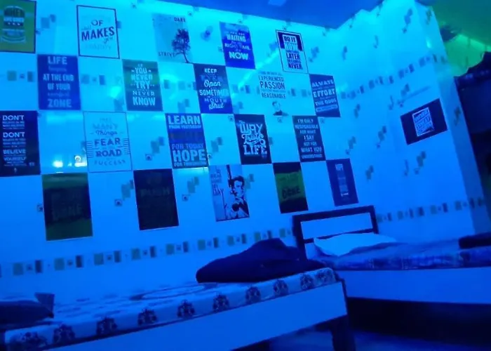 Blue Eye BackpackersHostel